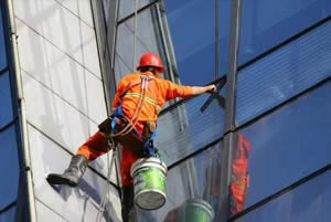 常州蜘蛛人幕墙清洗